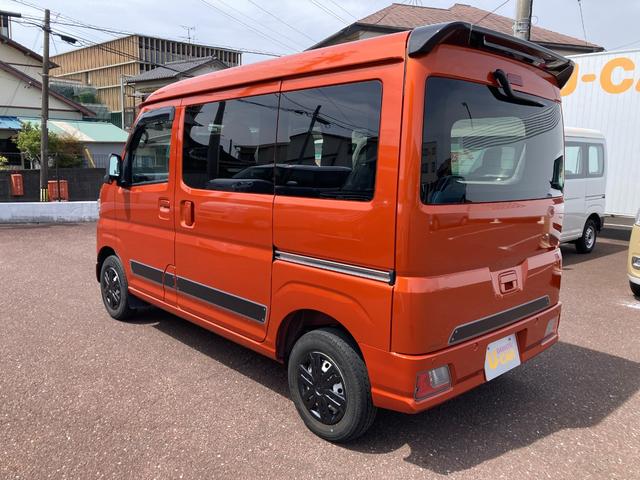 ハイゼットカーゴＤＸＭＴ　４ＷＤ　撥水フルファブリックシート表皮　オーバーヘッドシェルフ　アッパートレイ　キーレスエントリー　ユースフルナット（３１ヶ所）（静岡県）の中古車