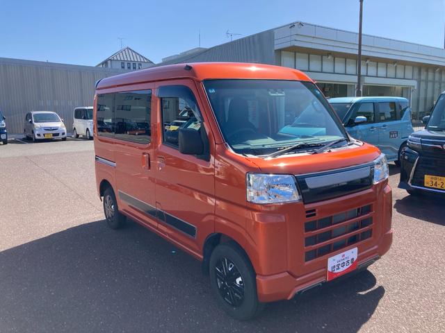 ハイゼットカーゴＤＸＭＴ　４ＷＤ　撥水フルファブリックシート表皮　オーバーヘッドシェルフ　アッパートレイ　キーレスエントリー　ユースフルナット（３１ヶ所）（静岡県）の中古車