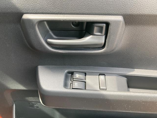 ハイゼットカーゴＤＸＭＴ　４ＷＤ　撥水フルファブリックシート表皮　オーバーヘッドシェルフ　アッパートレイ　キーレスエントリー　ユースフルナット（３１ヶ所）（静岡県）の中古車