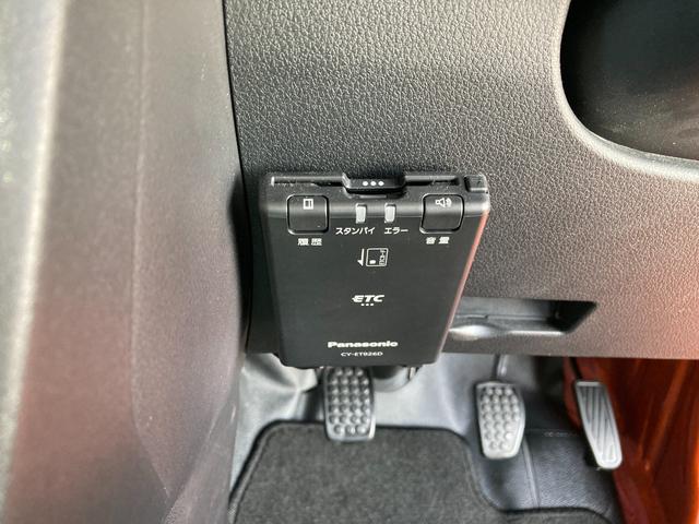 ハイゼットカーゴＤＸＭＴ　４ＷＤ　撥水フルファブリックシート表皮　オーバーヘッドシェルフ　アッパートレイ　キーレスエントリー　ユースフルナット（３１ヶ所）（静岡県）の中古車