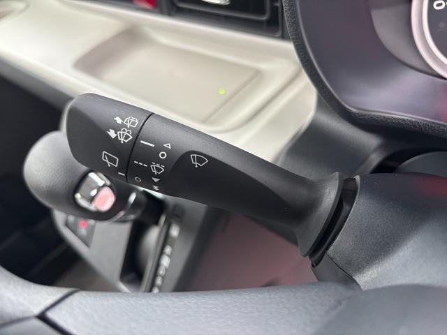 ムーヴキャンバスストライプスＧ１４インチフルホイールキャップ　ＬＥＤヘッドランプ　ＬＥＤフォグランプ　ホっとカップホルダー　両側パワースライドドア　キーフリーシステム　プッシュボタンスタート　ＵＶカットガラス（静岡県）の中古車