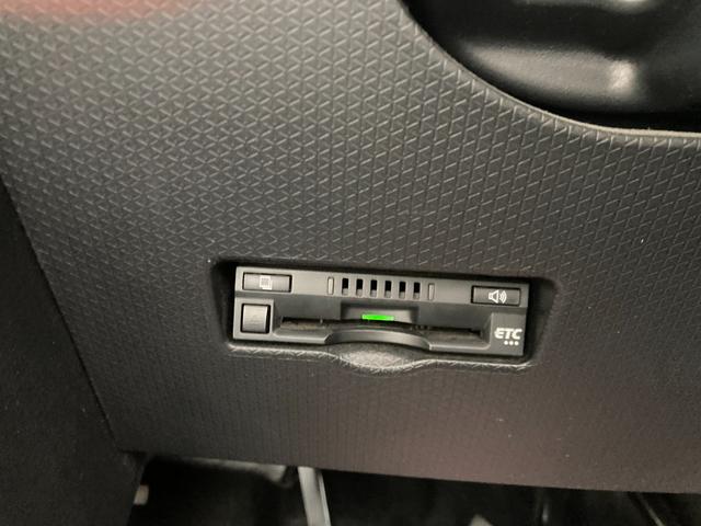 タントＸ１４インチフルホイールキャップ　フルＬＥＤヘッドランプ　オート格納式カラードドアミラー　左側パワースライドドア　ＴＦＴカラーマルチインフォメーションディスプレイ　フルファブリックシート（静岡県）の中古車