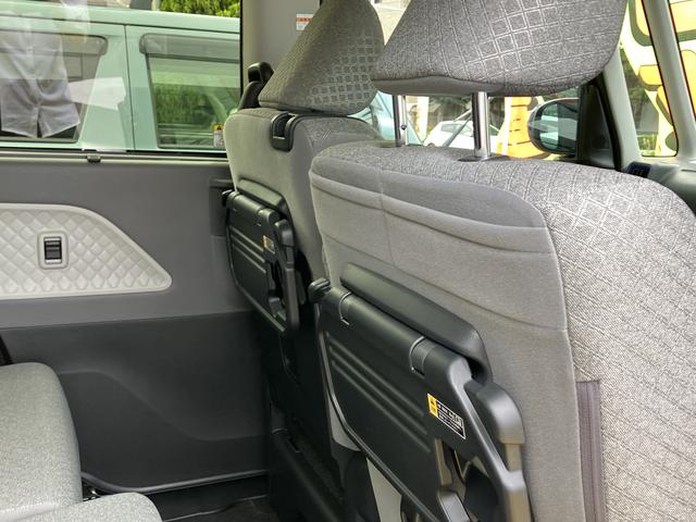 タントＸセレクション３６０度スーパーＵＶＩＲカットガラス　格納式シートバックテーブル　シートバックポケット　運転席シートリフター　チルトステアリング　シートヒーター　リヤヒーターダクト（静岡県）の中古車