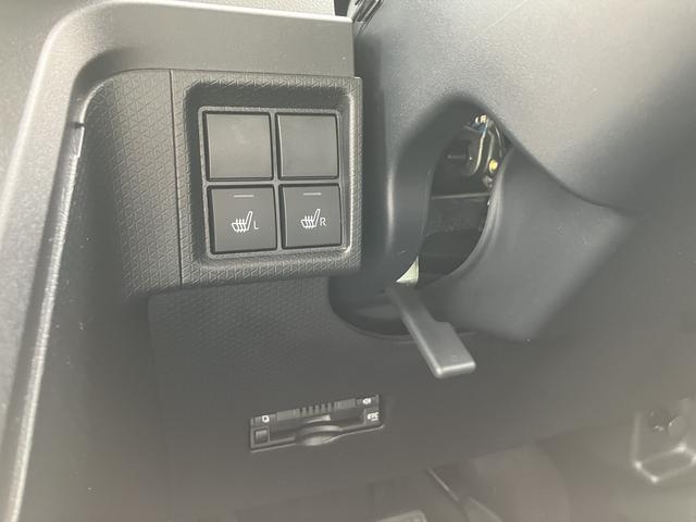 タントＸセレクション３６０度スーパーＵＶＩＲカットガラス　格納式シートバックテーブル　シートバックポケット　運転席シートリフター　チルトステアリング　シートヒーター　リヤヒーターダクト（静岡県）の中古車