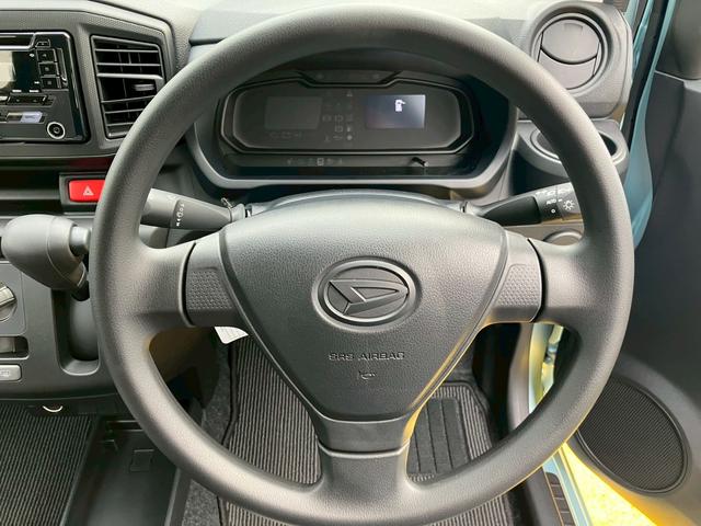 ミライースＬ　ＳＡIII１３インチフルホイールキャップ　マルチリフレクターハロゲンヘッドランプ　可倒式ドアミラー　自発光式デジタルメーターアンバーイルミネーションメーター　マニュアルエアコン（ダイヤル式）　キーレスエントリー（静岡県）の中古車