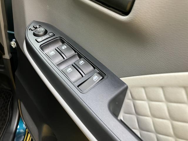 タントＸセレクション３６０度スーパーＵＶＩＲカットガラス　格納式シートバックテーブル　シートバックポケット　運転席シートリフター　チルトステアリング　シートヒーター　リヤヒーターダクト（静岡県）の中古車