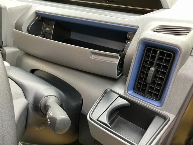 タントＸセレクション３６０度スーパーＵＶＩＲカットガラス　格納式シートバックテーブル　シートバックポケット　運転席シートリフター　チルトステアリング　シートヒーター　リヤヒーターダクト（静岡県）の中古車