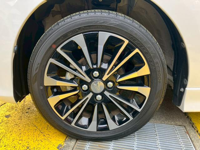 タントカスタムＲＳ１５インチアルミホイール　大型エアロバンパー　フルＬＥＤヘッドランプ　オート格納式カラードドアミラー　本革巻ステアリングホイール（静岡県）の中古車