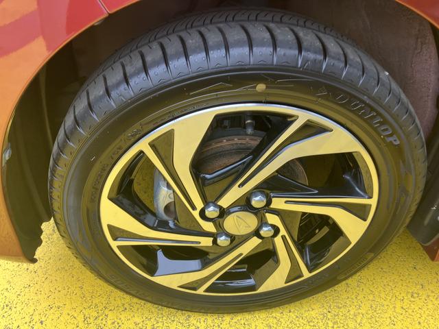 タントカスタムＲＳスタイルセレクション１５インチアルミホイール　大型エアロバンパー　フルＬＥＤヘッドランプ　オート格納式カラードドアミラー　革巻ステアリングホイール　両側パワースライドドア（静岡県）の中古車