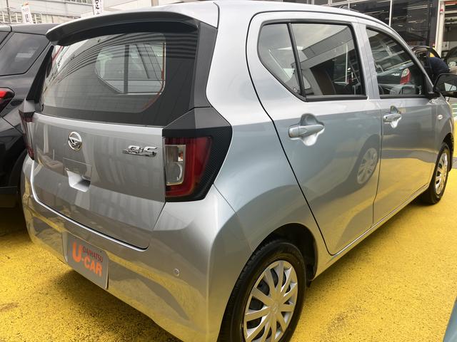 ミライースＬ　ＳＡIII１３インチフルホイールキャップ　マルチリフレクターハロゲンヘッドランプ　可倒式ドアミラー　自発光式デジタルメーターアンバーイルミネーションメーター　マニュアルエアコン（ダイヤル式）　キーレスエントリー（静岡県）の中古車