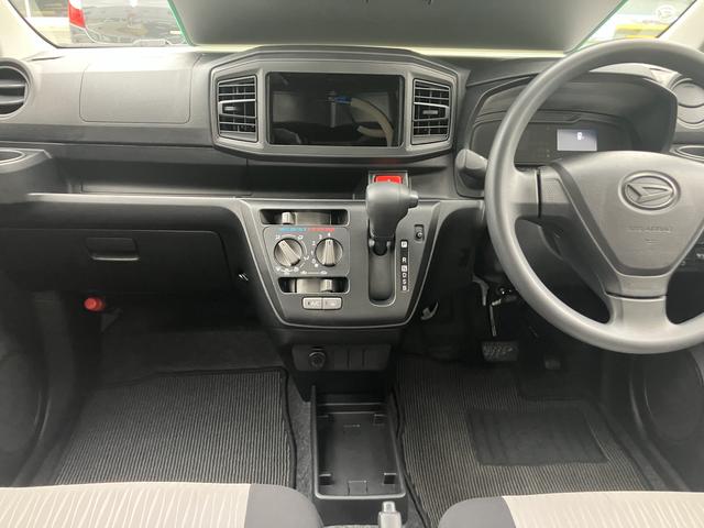 ミライースＬ　ＳＡIII１３インチフルホイールキャップ　マルチリフレクターハロゲンヘッドランプ　可倒式ドアミラー　自発光式デジタルメーターアンバーイルミネーションメーター　マニュアルエアコン（ダイヤル式）　キーレスエントリー（静岡県）の中古車