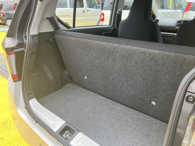 ミライースＬ　ＳＡIII１３インチフルホイールキャップ　マルチリフレクターハロゲンヘッドランプ　可倒式ドアミラー　自発光式デジタルメーターアンバーイルミネーションメーター　マニュアルエアコン（ダイヤル式）　キーレスエントリー（静岡県）の中古車