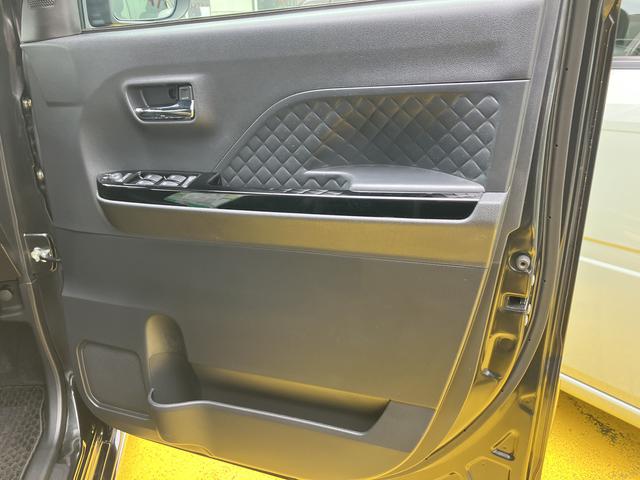 タントカスタムＲＳスタイルセレクション１５インチアルミホイール　大型エアロバンパー　フルＬＥＤヘッドランプ　オート格納式カラードドアミラー　本革巻ステアリングホイール（静岡県）の中古車