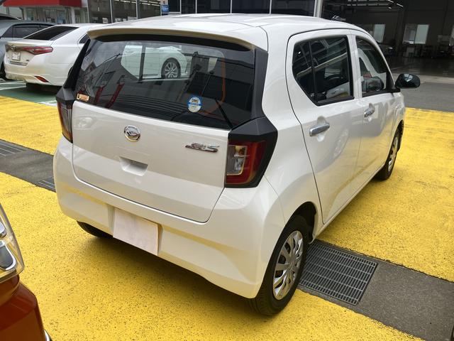ミライースＬ１３インチフルホイールキャップ　マルチリフレクターハロゲンヘッドランプ　可倒式ドアミラー　自発光式デジタルメーターアンバーイルミネーションメーター　マニュアルエアコン（ダイヤル式）　キーレスエントリー（静岡県）の中古車