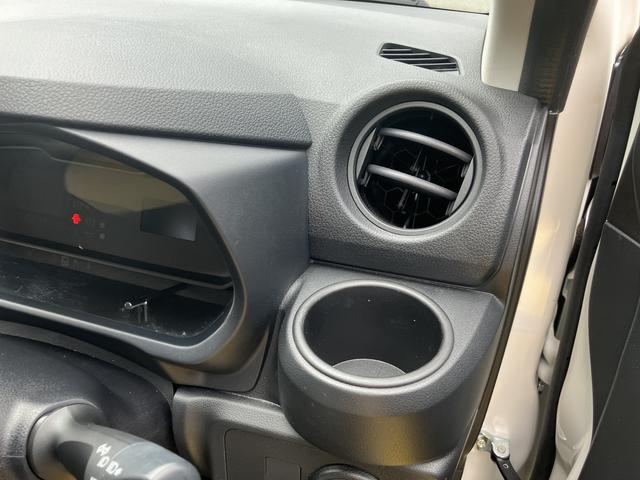 ミライースＬ１３インチフルホイールキャップ　マルチリフレクターハロゲンヘッドランプ　可倒式ドアミラー　自発光式デジタルメーターアンバーイルミネーションメーター　マニュアルエアコン（ダイヤル式）　キーレスエントリー（静岡県）の中古車