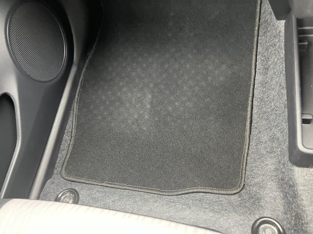 ミライースＬ１３インチフルホイールキャップ　マルチリフレクターハロゲンヘッドランプ　可倒式ドアミラー　自発光式デジタルメーターアンバーイルミネーションメーター　マニュアルエアコン（ダイヤル式）　キーレスエントリー（静岡県）の中古車