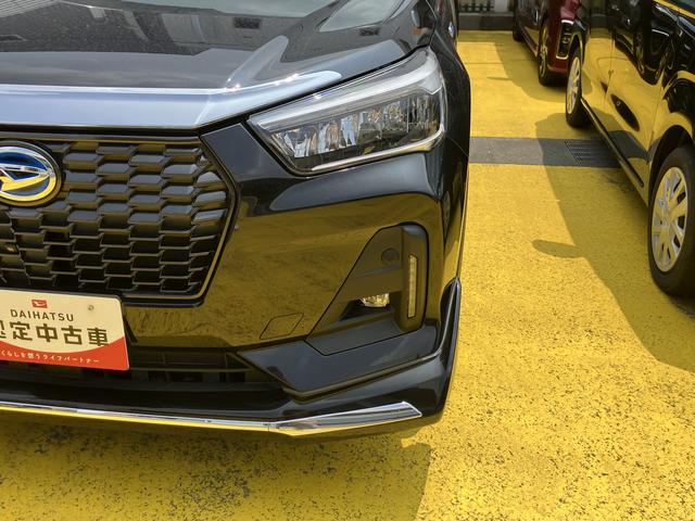ロッキープレミアムＧ　ＨＥＶ１７インチアルミホイール　ＵＶＩＲカット遮音ガラス　フルＬＥＤヘッドランプ　キーフリーシステム　革巻きステアリングホイール　本革シフトノブ　アクティブマルチインフォメーションメーター（静岡県）の中古車