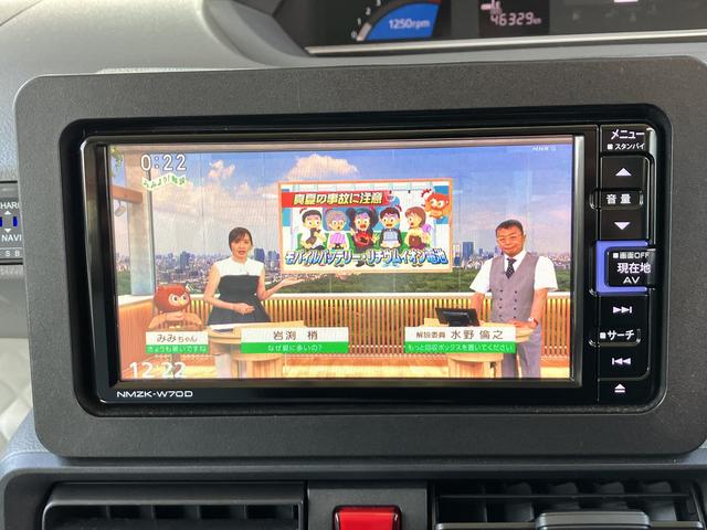 タントＸセレクション３６０度スーパーＵＶＩＲカットガラス　格納式シートバックテーブル　シートバックポケット　運転席シートリフター　チルトステアリング　シートヒーター　リヤヒーターダクト（静岡県）の中古車
