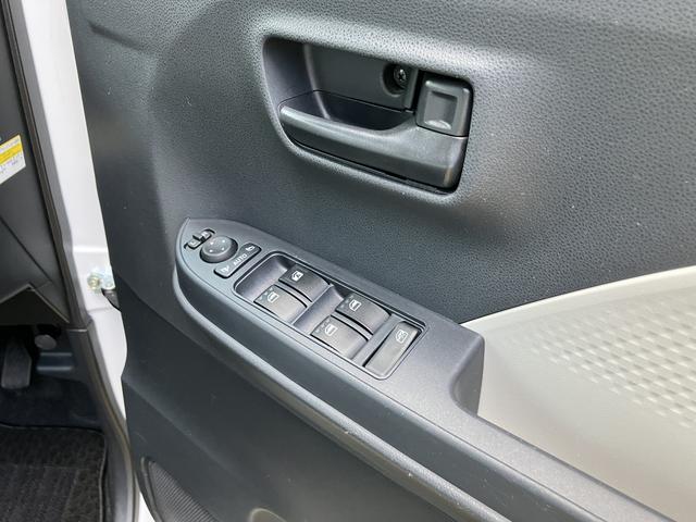 タントＸ１４インチフルホイールキャップ　フルＬＥＤヘッドランプ　オート格納式カラードドアミラー　左側パワースライドドア　ＴＦＴカラーマルチインフォメーションディスプレイ　フルファブリックシート（静岡県）の中古車