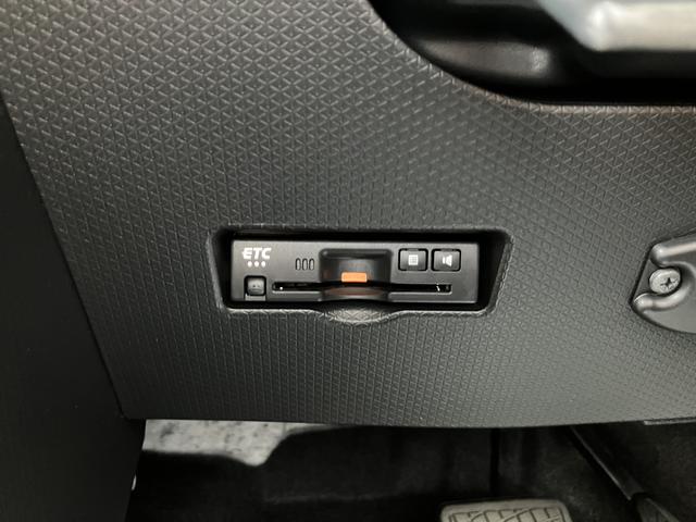 タントカスタムＲＳ１５インチアルミホイール　キーフリーシステム　プッシュボタンスタート　オートエアコン（プッシュ式）　フルＬＥＤヘッドランプ　オート格納式カラードドアミラー　本革巻ステアリングホイール（静岡県）の中古車