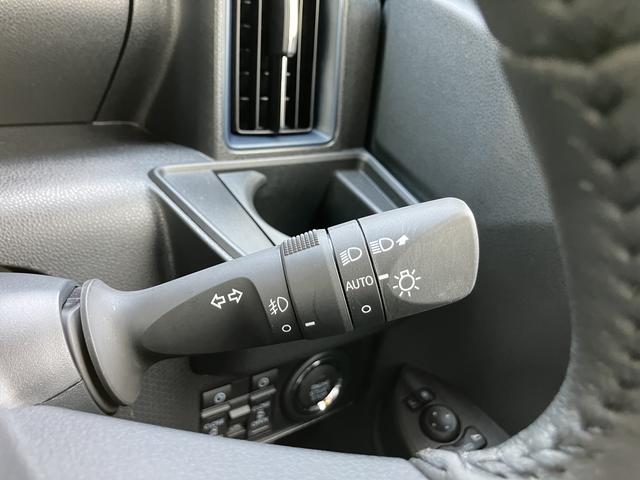 タントカスタムＲＳ１５インチアルミホイール　キーフリーシステム　プッシュボタンスタート　オートエアコン（プッシュ式）　フルＬＥＤヘッドランプ　オート格納式カラードドアミラー　本革巻ステアリングホイール（静岡県）の中古車