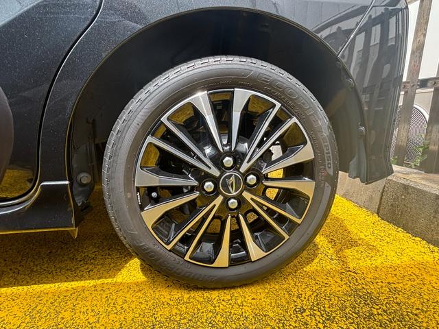 タントカスタムRS15インチアルミホイール キーフリーシステム プッシュボタンスタート オートエアコン(プッシュ式) フルLEDヘッドランプ オート格納式カラードドアミラー 本革巻ステアリングホイール(静岡県)の中古車