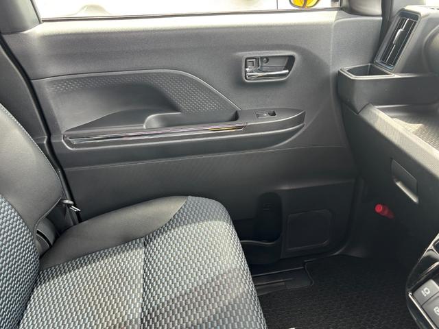 タントカスタムRS15インチアルミホイール キーフリーシステム プッシュボタンスタート オートエアコン(プッシュ式) フルLEDヘッドランプ オート格納式カラードドアミラー 本革巻ステアリングホイール(静岡県)の中古車