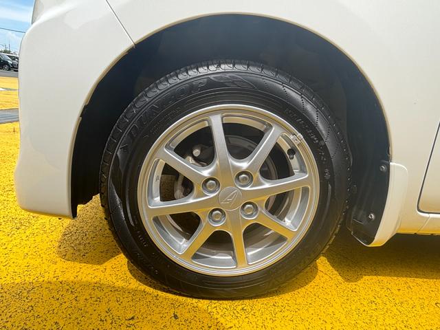 ミライースＸ　ＳＡ１４インチフルホイールキャップ　ハロゲンヘッドランプ　電動格納式（カラード）ドアミラー　パワーステアリング　マニュアルエアコン（ダイヤル式）　キーレスエントリー（静岡県）の中古車