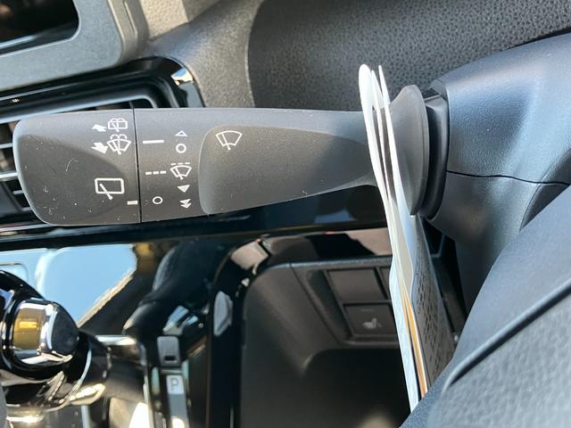 タントカスタムＲＳ１５インチアルミホイール　キーフリーシステム　プッシュボタンスタート　オートエアコン（プッシュ式）　フルＬＥＤヘッドランプ　オート格納式カラードドアミラー　本革巻ステアリングホイール（静岡県）の中古車