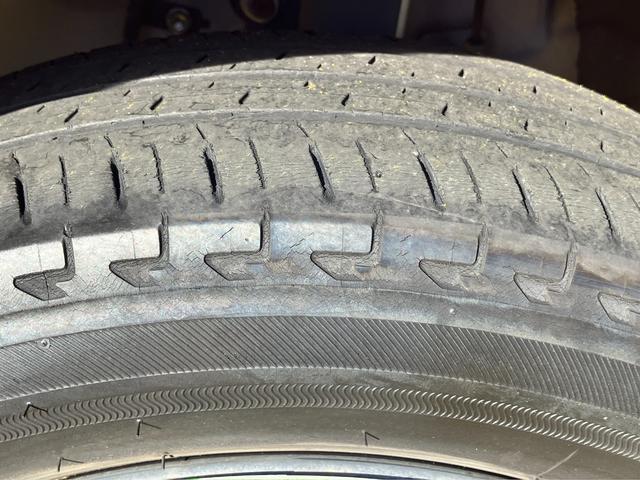 ムーヴキャンバスGメイクアップVS SAIII14インチフルホイールキャップ LEDヘッドランプ キーフリーシステム 両側パワースライドドア オートエアコン(プッシュ式) オートライト 置きラクボックス(静岡県)の中古車