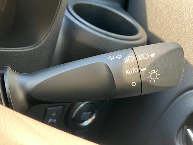 ミラトコットＧ　ＳＡIII　登録遅れ１４インチフルホイールキャップ　オートエアコン（プッシュ式）　ＵＶ＆ＩＲカットガラス　キーフリーシステム　ＬＥＤヘッドランプ　ＵＳＢ電源ソケット（静岡県）の中古車