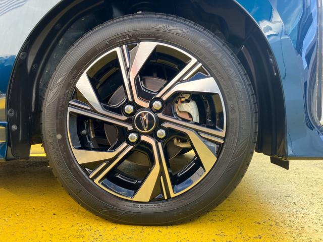 タントカスタムＸ１４インチアルミホイール　大型エアロバンパー　フルＬＥＤヘッドランプ　オート格納式カラードドアミラー　両側パワースライドドア　キーフリーシステム　プッシュボタンスタート（静岡県）の中古車