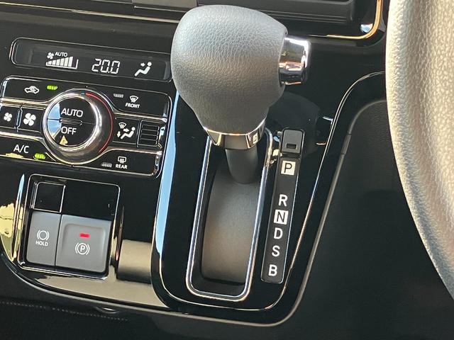 タントカスタムＸ１４インチアルミホイール　大型エアロバンパー　フルＬＥＤヘッドランプ　オート格納式カラードドアミラー　両側パワースライドドア　キーフリーシステム　プッシュボタンスタート（静岡県）の中古車