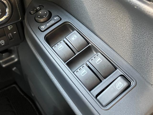 タントX14インチフルホイールキャップ フルLEDヘッドランプ オート格納式カラードドアミラー 左側パワースライドドア TFTカラーマルチインフォメーションディスプレイ フルファブリックシート(静岡県)の中古車