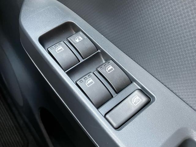 ミライースＬ　ＳＡIII１３インチフルホイールキャップ　マルチリフレクターハロゲンヘッドランプ　可倒式ドアミラー　自発光式デジタルメーターアンバーイルミネーションメーター　マニュアルエアコン（ダイヤル式）　キーレスエントリー（静岡県）の中古車