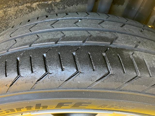 タフトG15インチアルミホイール オートレベリング機能付フルLEDヘッドランプ LEDフォグランプ 本革巻ステアリングホイール 本革巻インパネセンターシフト TFTカラーマルチインフォメーションディスプレイ(静岡県)の中古車