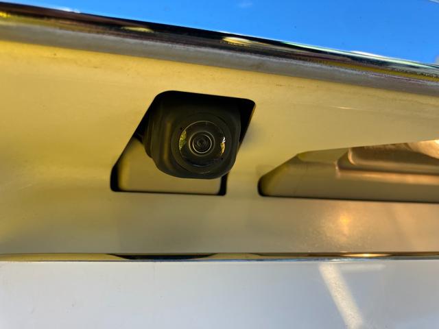 タントカスタムＲＳ１５インチアルミホイール　キーフリーシステム　プッシュボタンスタート　オートエアコン（プッシュ式）　フルＬＥＤヘッドランプ　オート格納式カラードドアミラー　本革巻ステアリングホイール（静岡県）の中古車