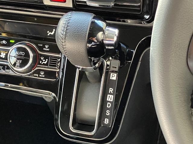 タントカスタムＲＳ１５インチアルミホイール　キーフリーシステム　プッシュボタンスタート　オートエアコン（プッシュ式）　フルＬＥＤヘッドランプ　オート格納式カラードドアミラー　本革巻ステアリングホイール（静岡県）の中古車