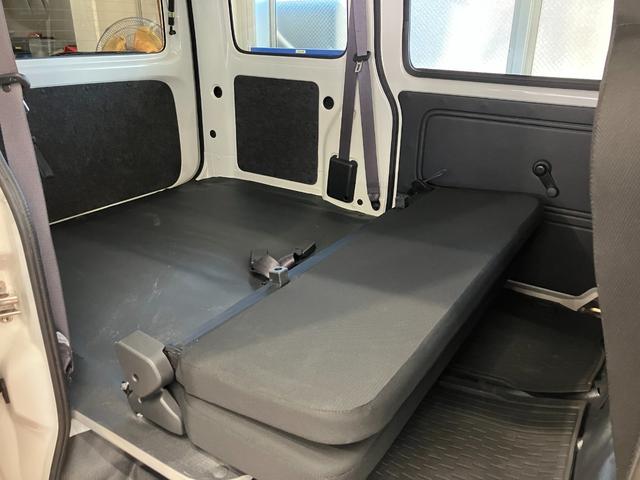 ハイゼットカーゴＤＸ　登録遅れ２ＷＤ　ＭＴ車　キーレスエントリー　パワーウィンドウ　マニュアルエアコン　スモークドガラス　フルファブリックシート　オーバーヘッドシェルフ（静岡県）の中古車