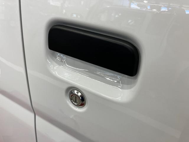 ハイゼットカーゴＤＸ　登録遅れ２ＷＤ　ＭＴ車　キーレスエントリー　パワーウィンドウ　マニュアルエアコン　スモークドガラス　フルファブリックシート　オーバーヘッドシェルフ（静岡県）の中古車