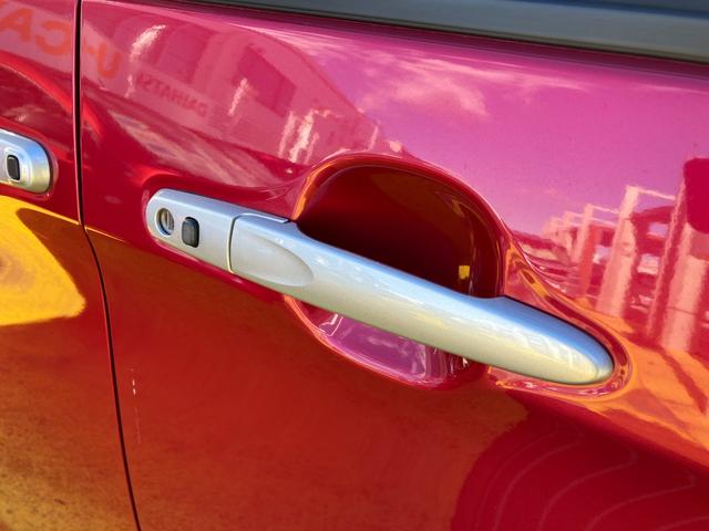 トールカスタムＧ　ターボ　ＳＡIIＬＥＤヘッドランプ　キーフリーシステム　プッシュボタンスタート　オートエアコン（プッシュ式）　両側パワースライドドア　マルチインフォメーションディスプレイ（静岡県）の中古車