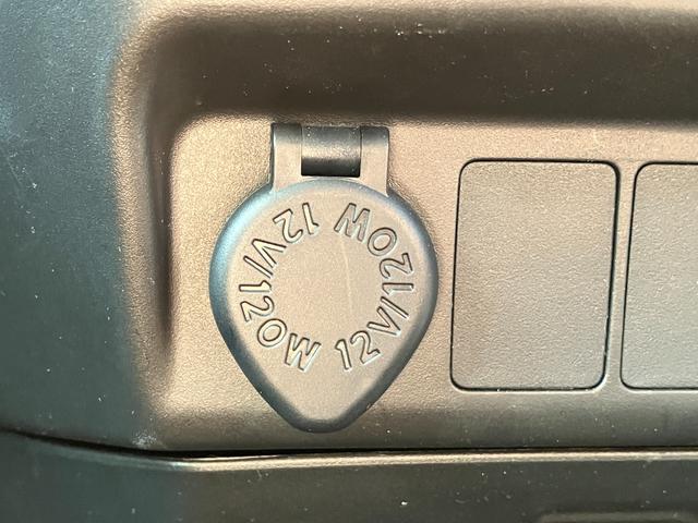 トールカスタムＧ　ターボ　ＳＡIIＬＥＤヘッドランプ　キーフリーシステム　プッシュボタンスタート　オートエアコン（プッシュ式）　両側パワースライドドア　マルチインフォメーションディスプレイ（静岡県）の中古車