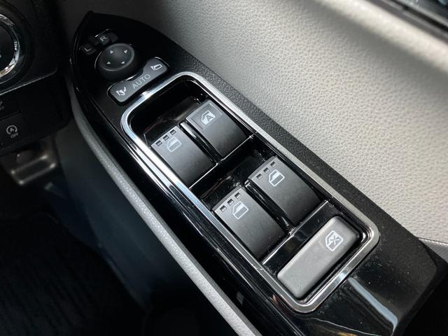 タントカスタムＸ１４インチアルミホイール　大型エアロバンパー　フルＬＥＤヘッドランプ　オート格納式カラードドアミラー　両側パワースライドドア　キーフリーシステム　プッシュボタンスタート（静岡県）の中古車