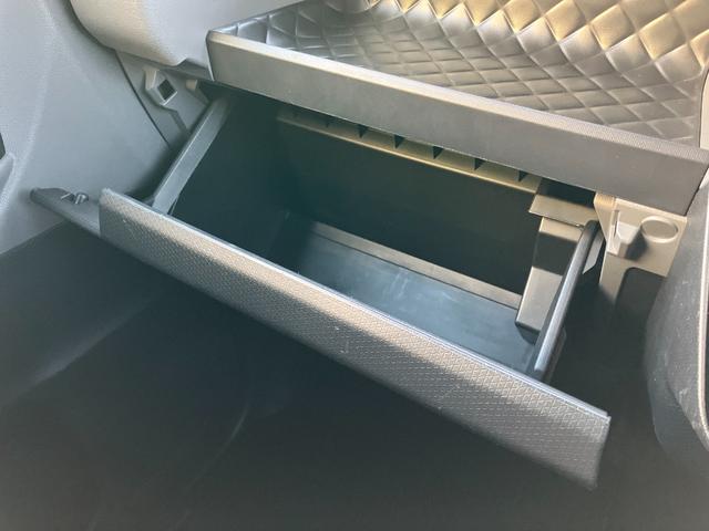 タントカスタムＸ１４インチアルミホイール　大型エアロバンパー　フルＬＥＤヘッドランプ　オート格納式カラードドアミラー　両側パワースライドドア　キーフリーシステム　プッシュボタンスタート（静岡県）の中古車