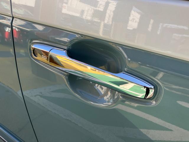 ムーヴキャンバスストライプスＧ１４インチフルホイールキャップ　ＬＥＤヘッドランプ　ＬＥＤフォグランプ　ホっとカップホルダー　両側パワースライドドア　キーフリーシステム　プッシュボタンスタート　ＵＶカットガラス（静岡県）の中古車