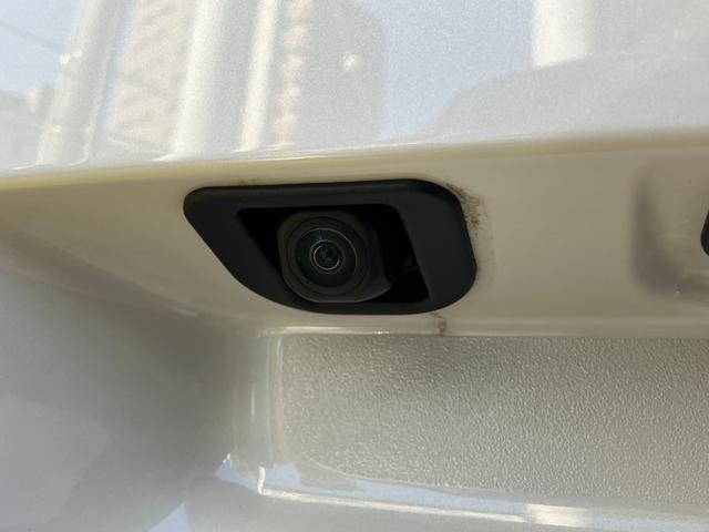 ムーヴキャンバスストライプスＧ１４インチフルホイールキャップ　ＬＥＤヘッドランプ　ＬＥＤフォグランプ　ホっとカップホルダー　両側パワースライドドア　キーフリーシステム　プッシュボタンスタート　ＵＶカットガラス（静岡県）の中古車