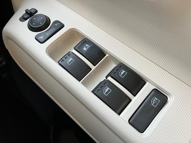 ムーヴキャンバスストライプスＧ１４インチフルホイールキャップ　ＬＥＤヘッドランプ　ＬＥＤフォグランプ　ホっとカップホルダー　両側パワースライドドア　キーフリーシステム　プッシュボタンスタート　ＵＶカットガラス（静岡県）の中古車