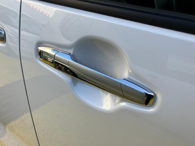 タントカスタムＸ１４インチアルミホイール　大型エアロバンパー　フルＬＥＤヘッドランプ　オート格納式カラードドアミラー　両側パワースライドドア　キーフリーシステム　プッシュボタンスタート（静岡県）の中古車