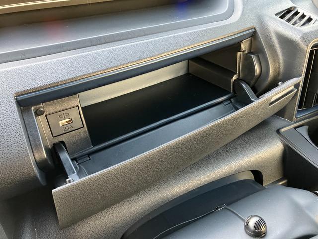 タントカスタムＸ１４インチアルミホイール　大型エアロバンパー　フルＬＥＤヘッドランプ　オート格納式カラードドアミラー　両側パワースライドドア　キーフリーシステム　プッシュボタンスタート（静岡県）の中古車