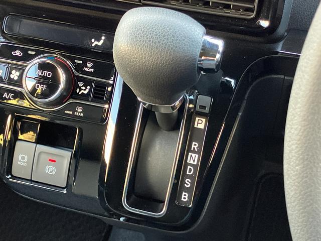 タントカスタムＸ１４インチアルミホイール　大型エアロバンパー　フルＬＥＤヘッドランプ　オート格納式カラードドアミラー　両側パワースライドドア　キーフリーシステム　プッシュボタンスタート（静岡県）の中古車